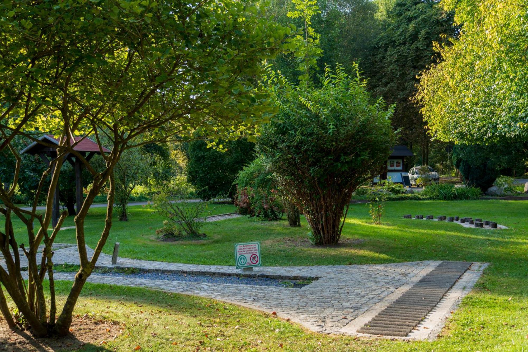 Gasthaus & Pension Am Kurfuerstendamm بورغ المظهر الخارجي الصورة