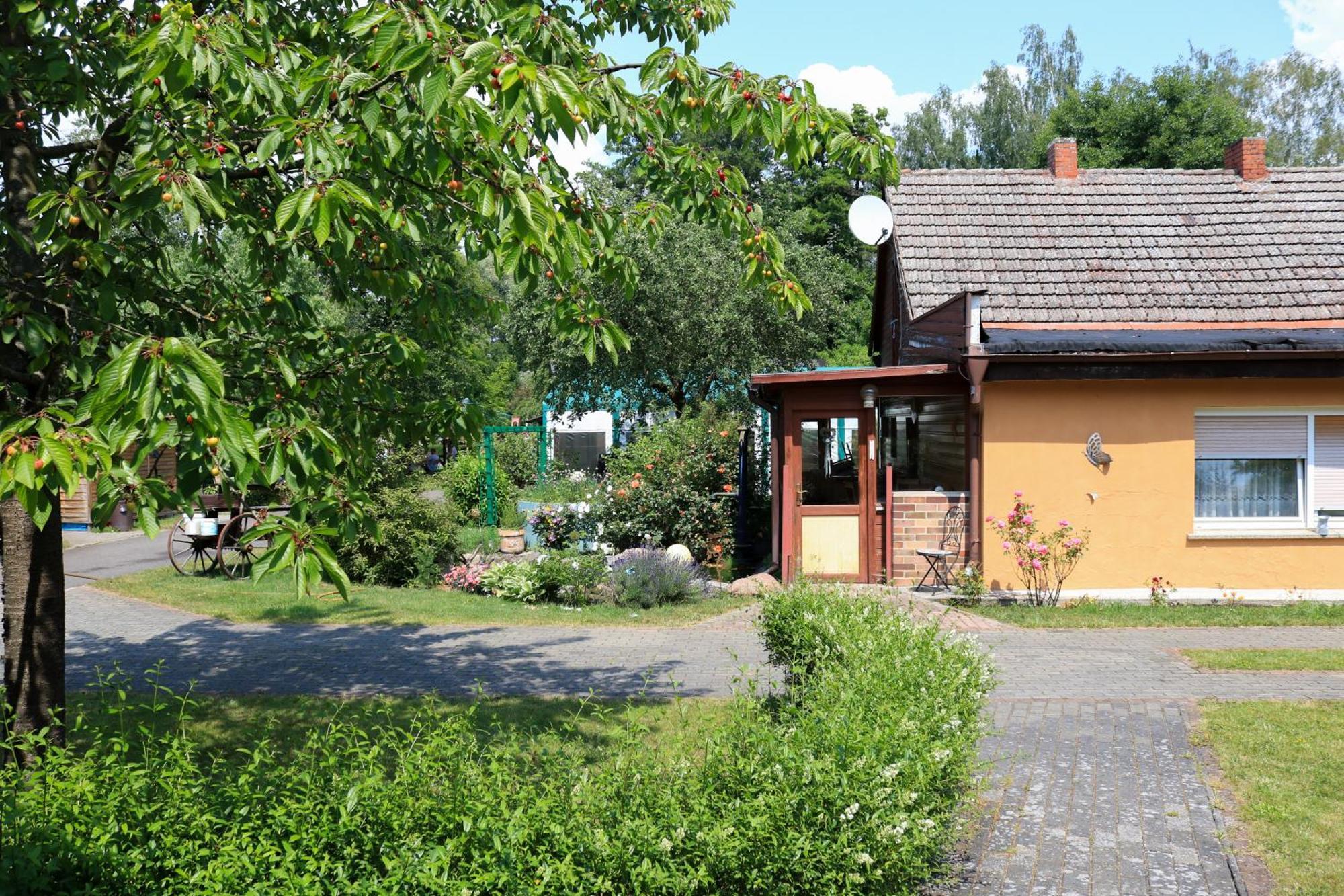 Gasthaus & Pension Am Kurfuerstendamm بورغ المظهر الخارجي الصورة