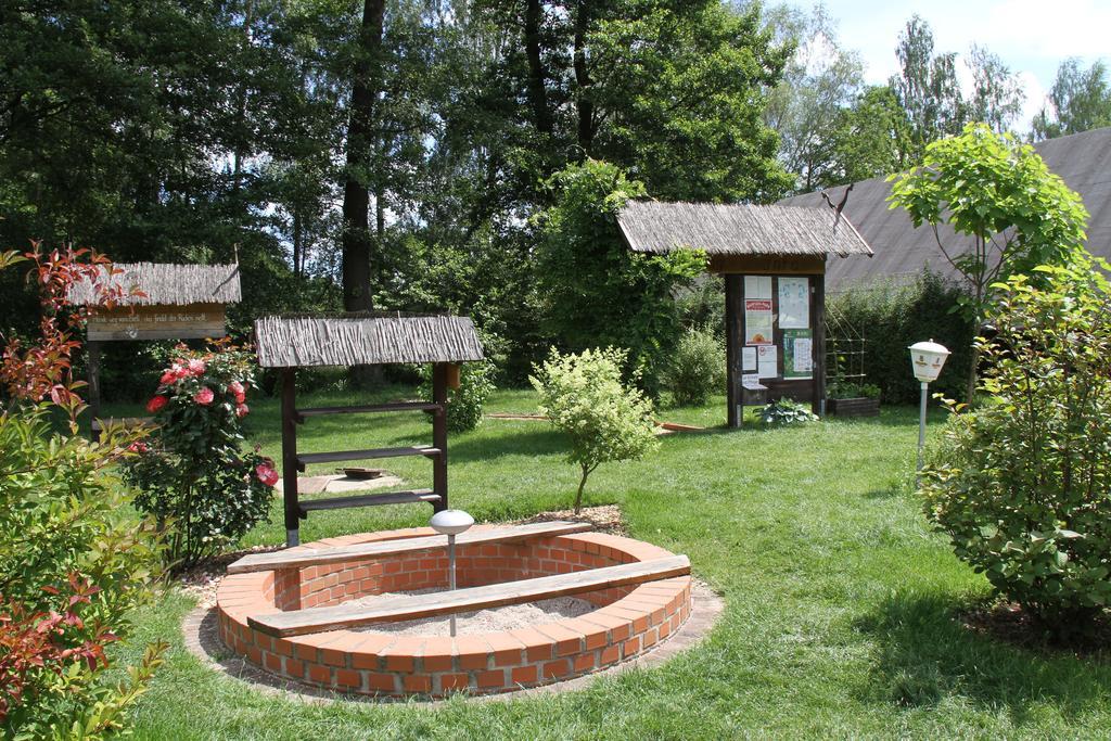 Gasthaus & Pension Am Kurfuerstendamm بورغ المظهر الخارجي الصورة